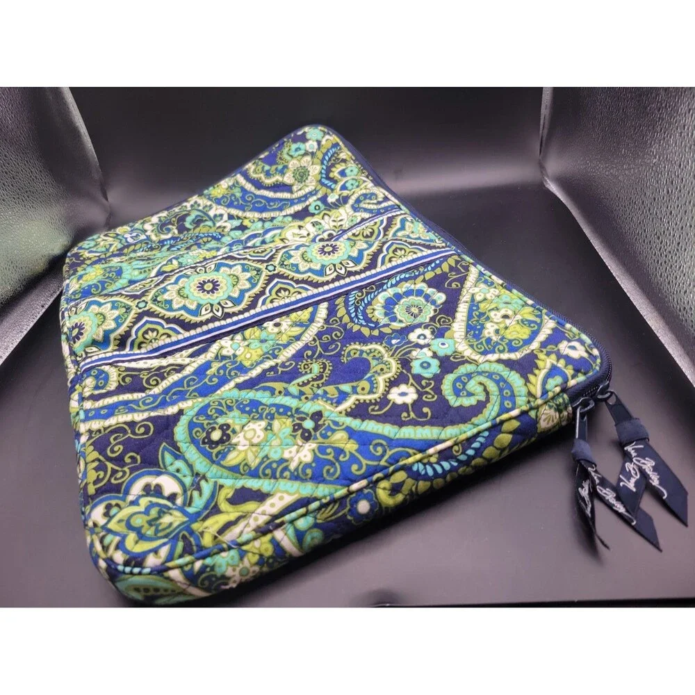 Vera Bradley 17